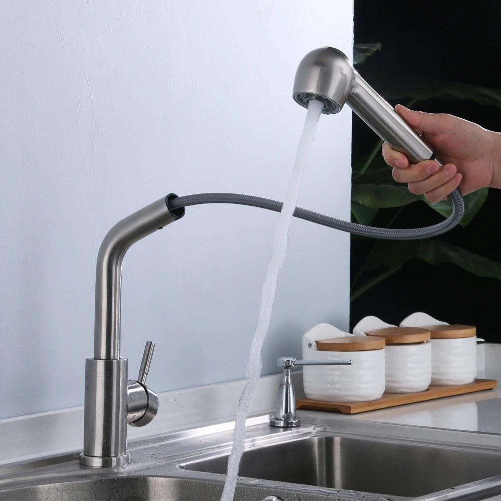 Mitigeur De Cuisine Acier Brossé avec Douchette Extractible exemple d'utilisation