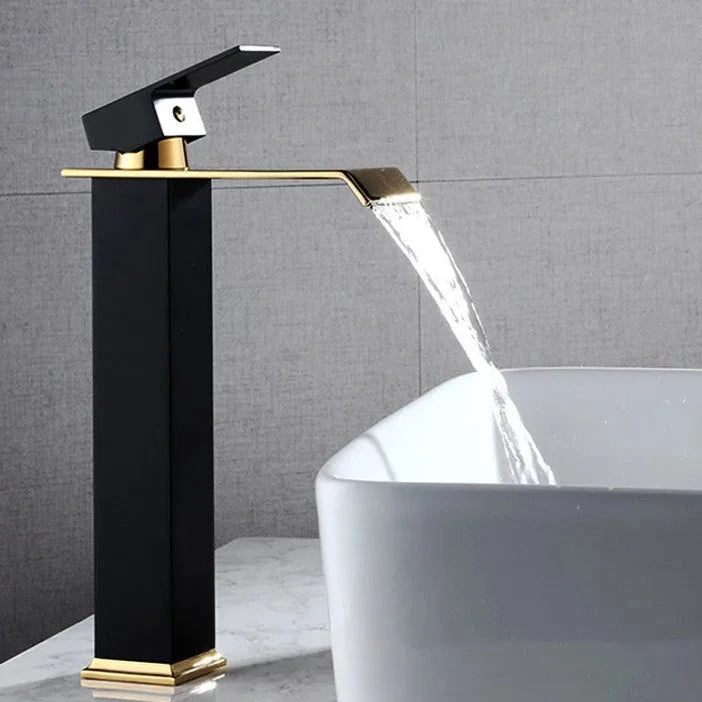 Mitigeur Lavabo Cascade Haut design