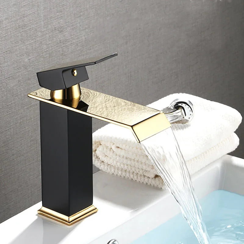 Mitigeur Lavabo Cascade Haut salle de bain